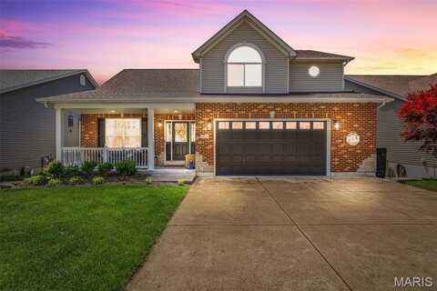 1054 Winter Lake Drive, Fenton, MO 63026