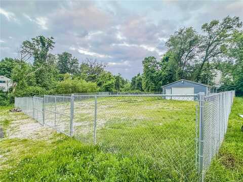 522 Lagro Avenue, Saint Louis, MO 63125