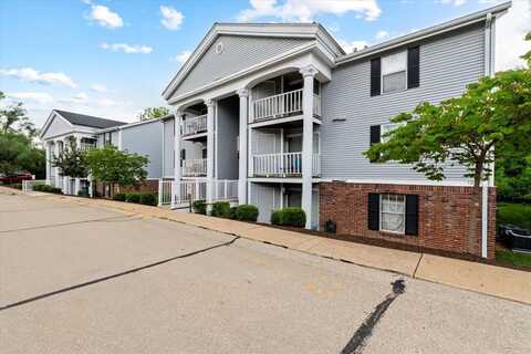 1210 Creve Coeur Crossing Lane, Creve Coeur, MO 63017