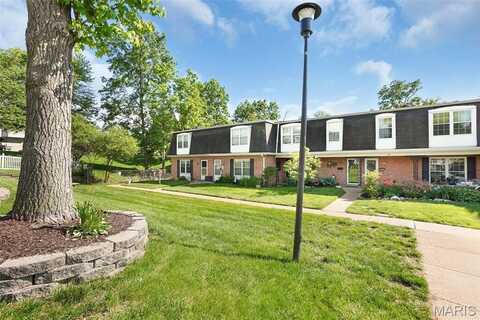 1736 Herault Place, Saint Louis, MO 63125
