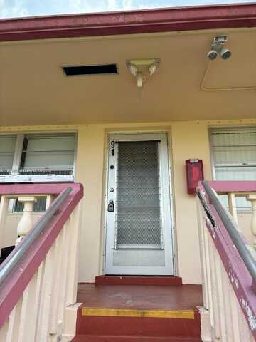 91 Waltham D, West Palm Beach, FL 33417