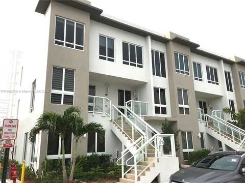 10280 NW 63rd Ter, Doral, FL 33178
