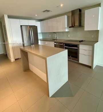 1600 NE 1st Ave, Miami, FL 33132