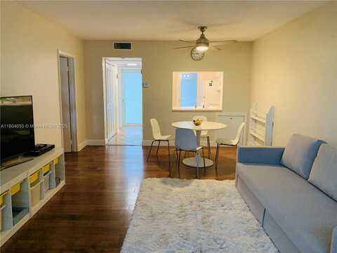 1481 S Ocean Blvd, Lauderdale By The Sea, FL 33062