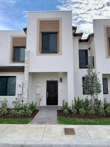 21025 NE 8th Ave, Miami, FL 33179