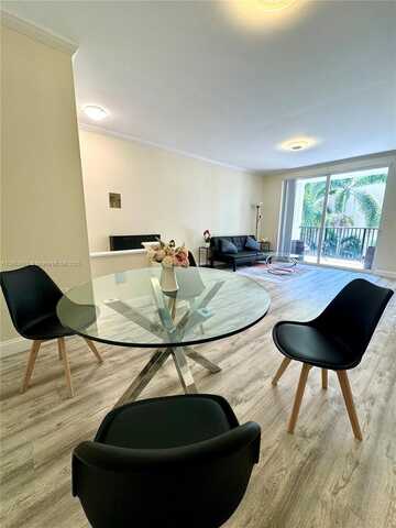17150 N Bay Rd, Sunny Isles Beach, FL 33160