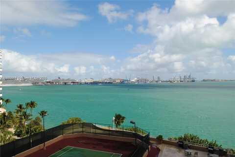 770 Claughton Island Dr, Miami, FL 33131