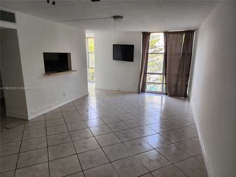 200 172nd St, Sunny Isles Beach, FL 33160