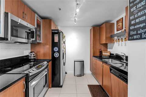 undefined, Aventura, FL 33180