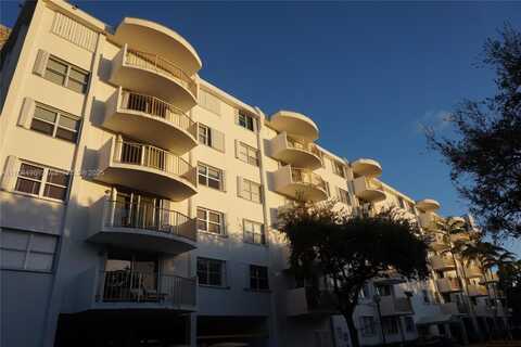 210 SEAVIEW DR, Key Biscayne, FL 33149