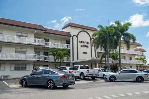 4200 Crystal Lake Dr, Deerfield Beach, FL 33064