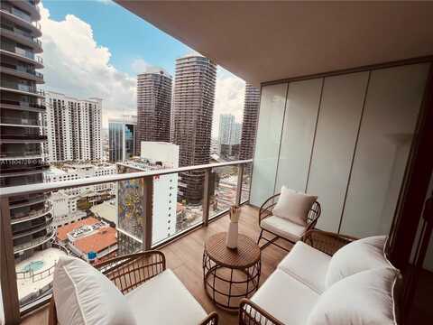 1010 Brickell Ave, Miami, FL 33131