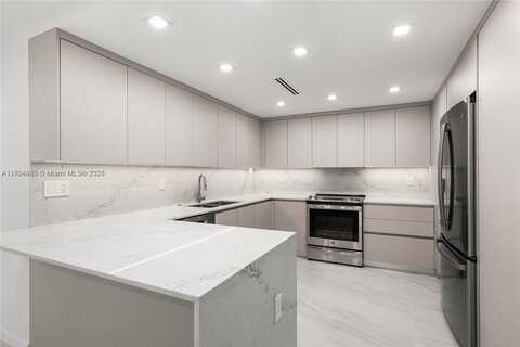 9801 Collins Ave, Bal Harbour, FL 33154