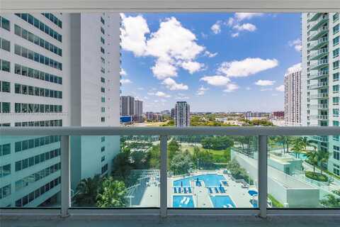 1800 N Bayshore Dr, Miami, FL 33132
