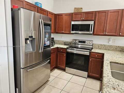 9001 SW 227th St, Cutler Bay, FL 33190