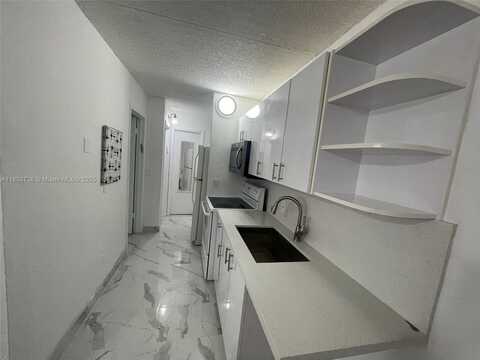 3211 SW 44th St, Dania Beach, FL 33312