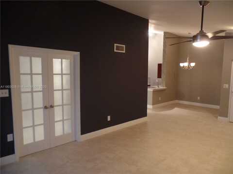 2880 N Oakland Forest Dr, Oakland Park, FL 33309