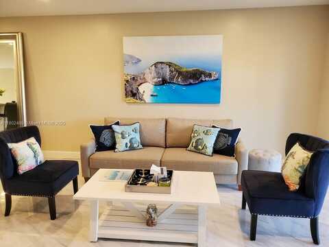 1501 S Ocean Blvd, Lauderdale By The Sea, FL 33062