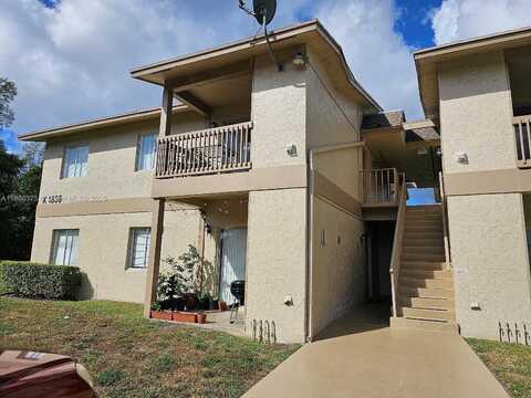 1838 Abbey Rd, West Palm Beach, FL 33415