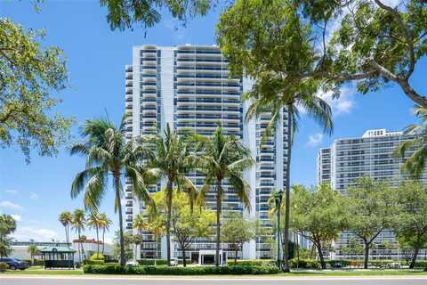 3675 N Country Club Dr, Aventura, FL 33180