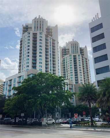 9066 SW 73rd Ct, Miami, FL 33156
