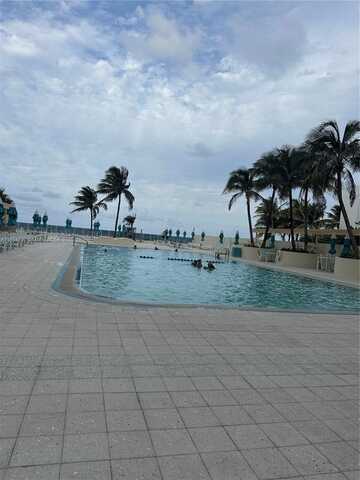 2501 S Ocean Dr, Hollywood, FL 33019