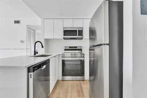 620 SW 10th St, Miami, FL 33130