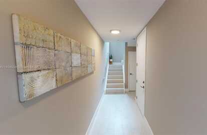 undefined, Fort Lauderdale, FL 33304