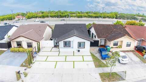 6950 NW 168th St, Hialeah, FL 33015