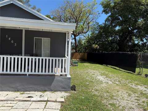 1463 NW 70th St, Miami, FL 33147
