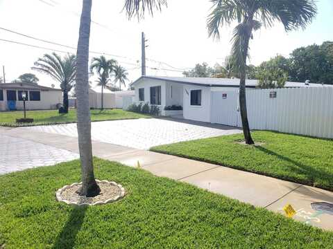 3300 SW 40th St, West Park, FL 33023