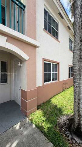 2900 SE 12th Rd, Homestead, FL 33035