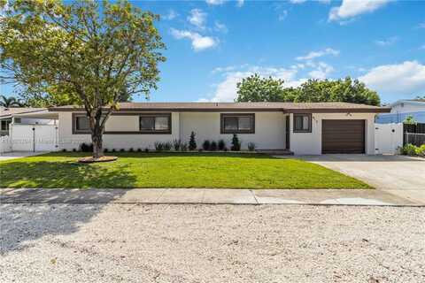 913 SW 49th Ave, Plantation, FL 33317
