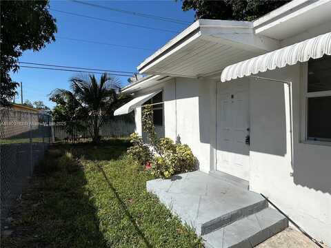 6241 Dawson St, Hollywood, FL 33023