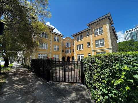 3224 Biscayne Blvd, Miami, FL 33137