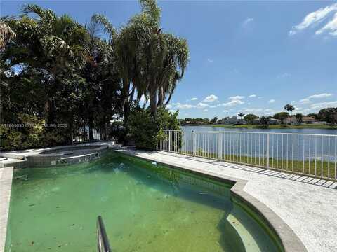 4225 SW 151st Ter, Miramar, FL 33027