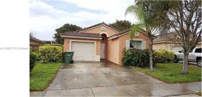 1889 SE 13th St, Homestead, FL 33035