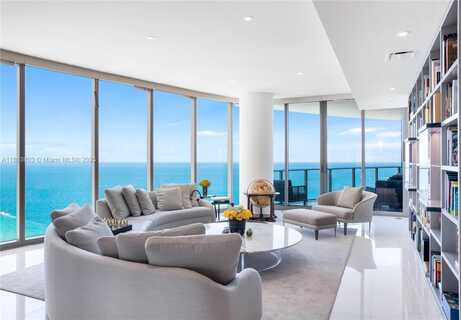 15701 Collins Ave, Sunny Isles Beach, FL 33160