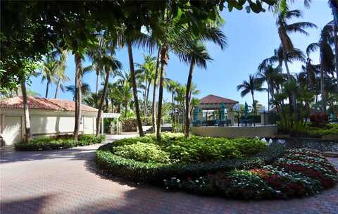 19501 W Country Club Dr, Aventura, FL 33180