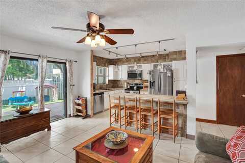 16465 NE 26th Ave, North Miami Beach, FL 33160