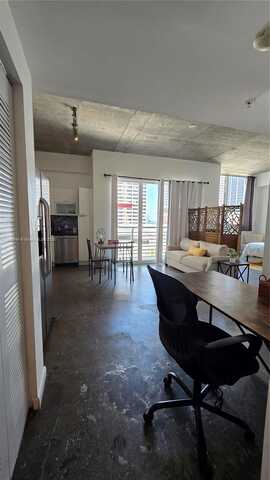 133 NE 2nd Ave, Miami, FL 33132