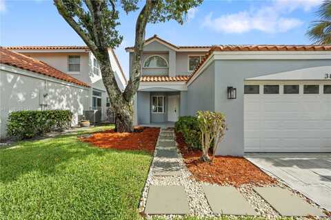 3835 Lombardy St, Hollywood, FL 33021