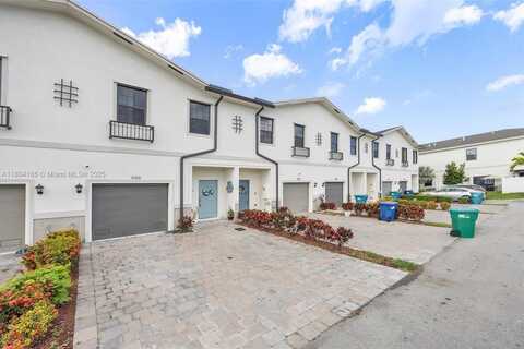 666 SW 12th St, Florida City, FL 33034