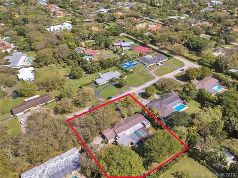 7440 SW 70th Ter, Miami, FL 33143