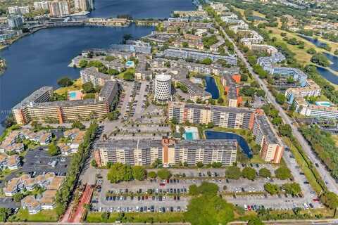 1770 NE 191st St, Miami, FL 33179
