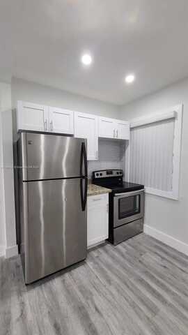 2610 Grant St, Hollywood, FL 33020