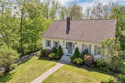 86 Broadway, Pembroke, NH 03275