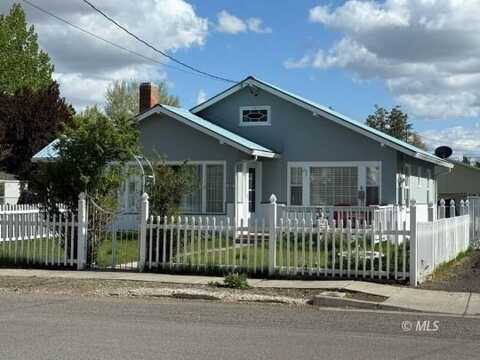 109 Henderson St, Alturas, CA 96101