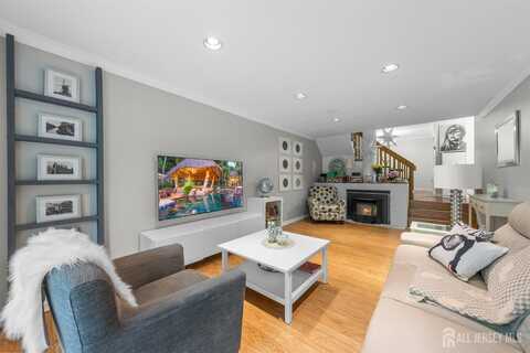1058 Schmidt Lane, North Brunswick, NJ 08902