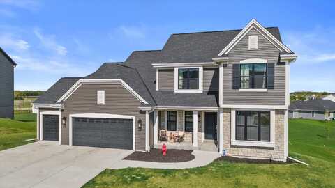 728 Prairie Hill Ave, Mukwonago, WI 53149
